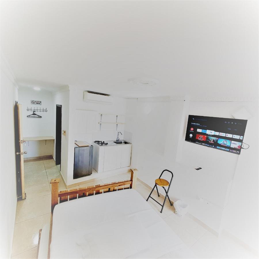 Luna Azul Rodadero Apartaestudios 圣玛尔塔 外观 照片
