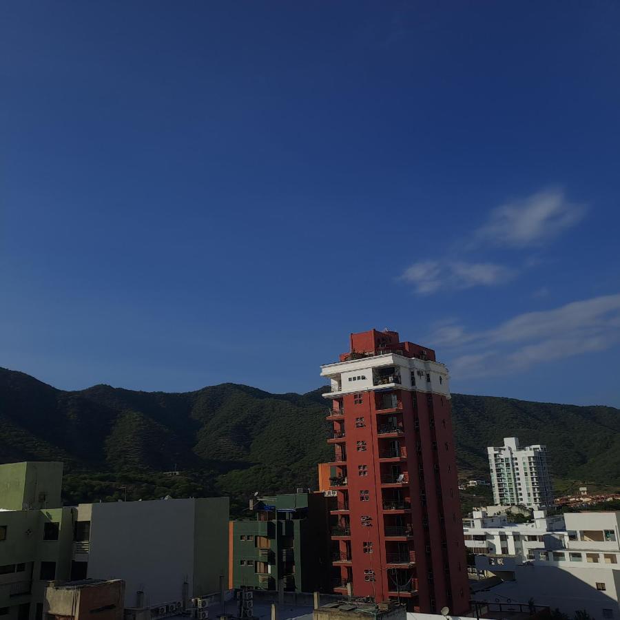 Luna Azul Rodadero Apartaestudios 圣玛尔塔 外观 照片
